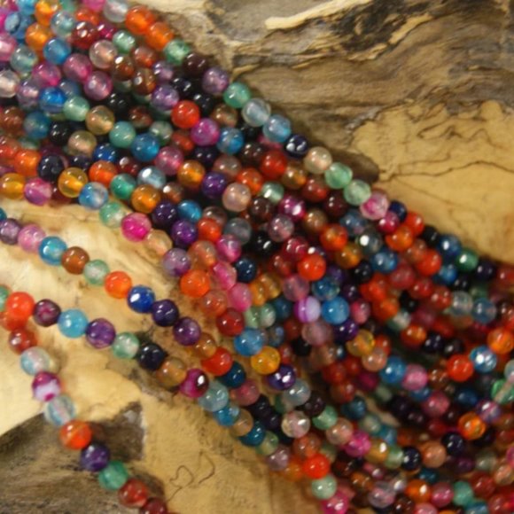 (NWT) Multi Color Fire Agate Faceted Beaded Bracelet (Fits Sm to Lg Wrist) - Picture 5 of 9